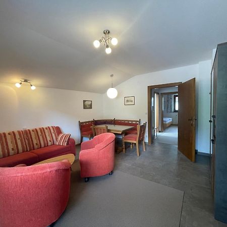 Restaurant-Pension Dorfwirt Bad Kleinkirchheim Exteriör bild