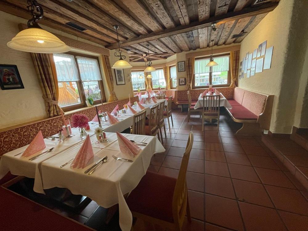 Restaurant-Pension Dorfwirt Bad Kleinkirchheim Exteriör bild